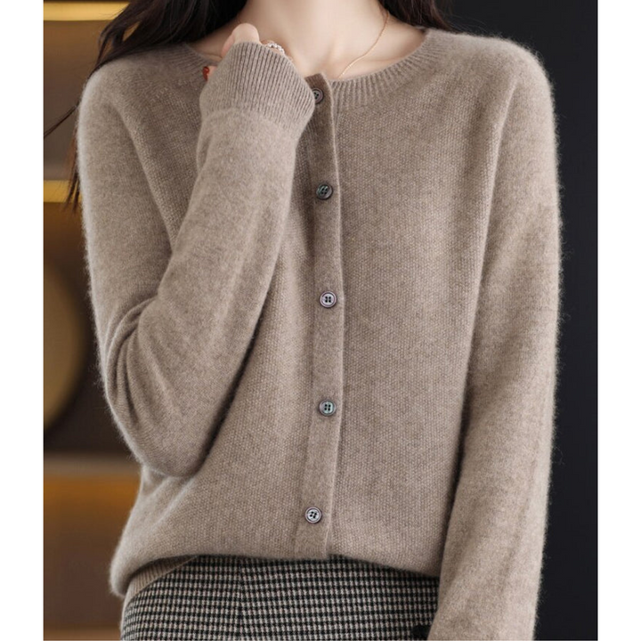 Darcy™ – Sweater Top for Timeless Everyday Elegance